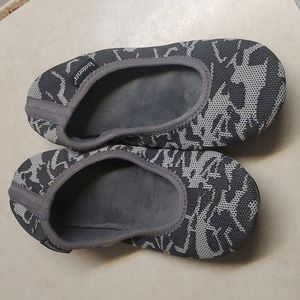Isotoner Ballet slipper super comfy!  Size 8/9